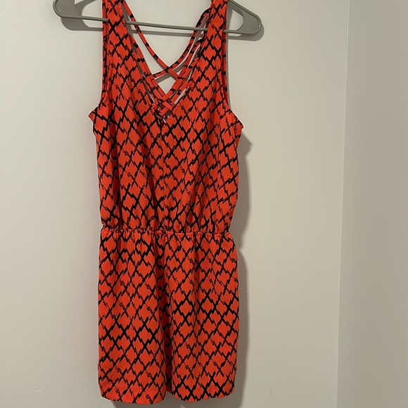 Silence + Noise Urban Outfitters Orange and Black Summer Boho Romper Size M - Picture 1 of 3